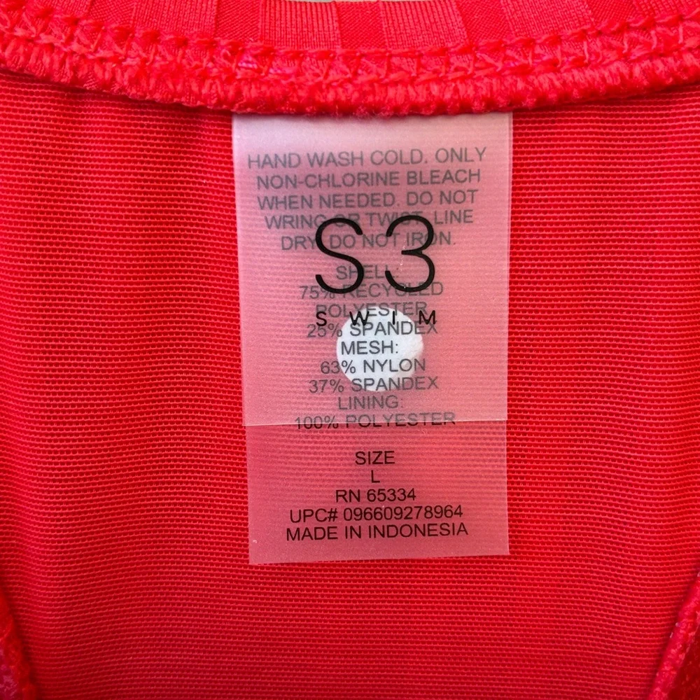 S3 Swim One Piece Red Ribbed Swimsuit, Large - Picture 5 of 6